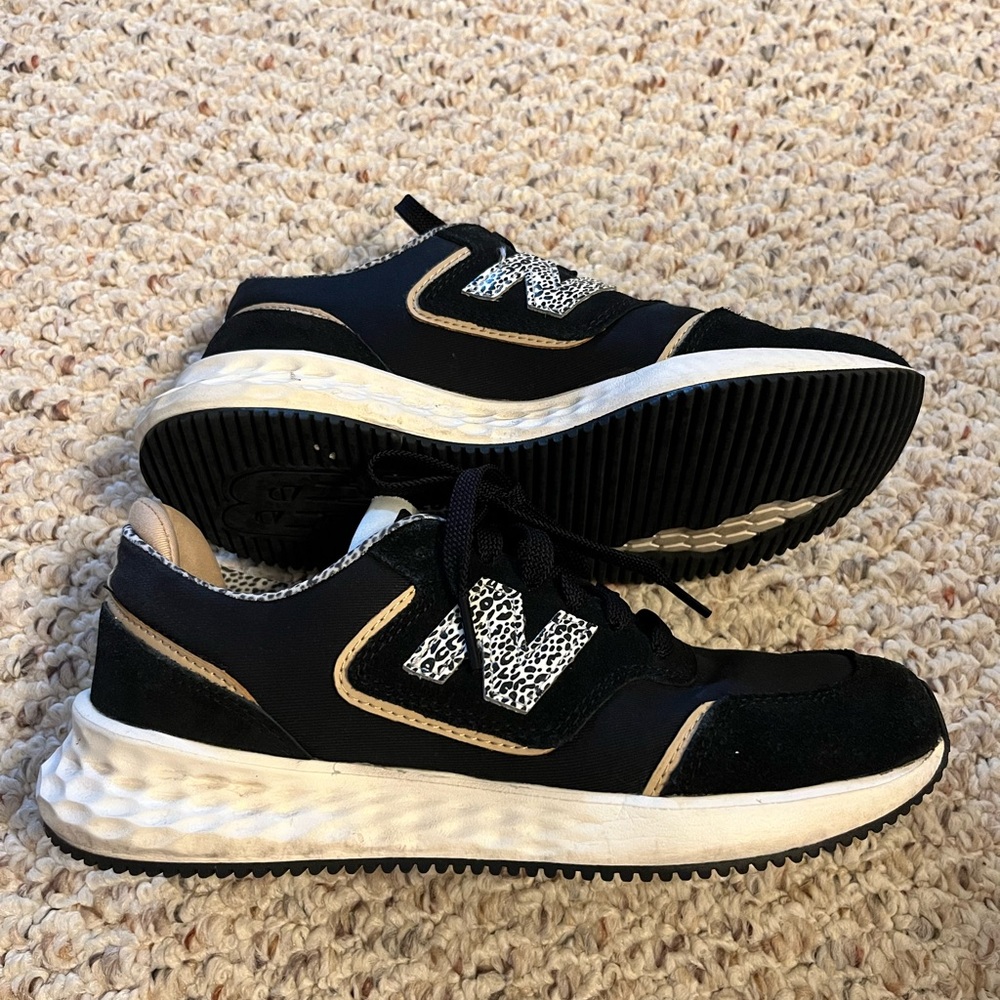 New Balance x70, size 6.5